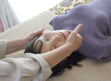 【小顔ケアマスター特別】　　　　　小顔ケアは自分で出来る